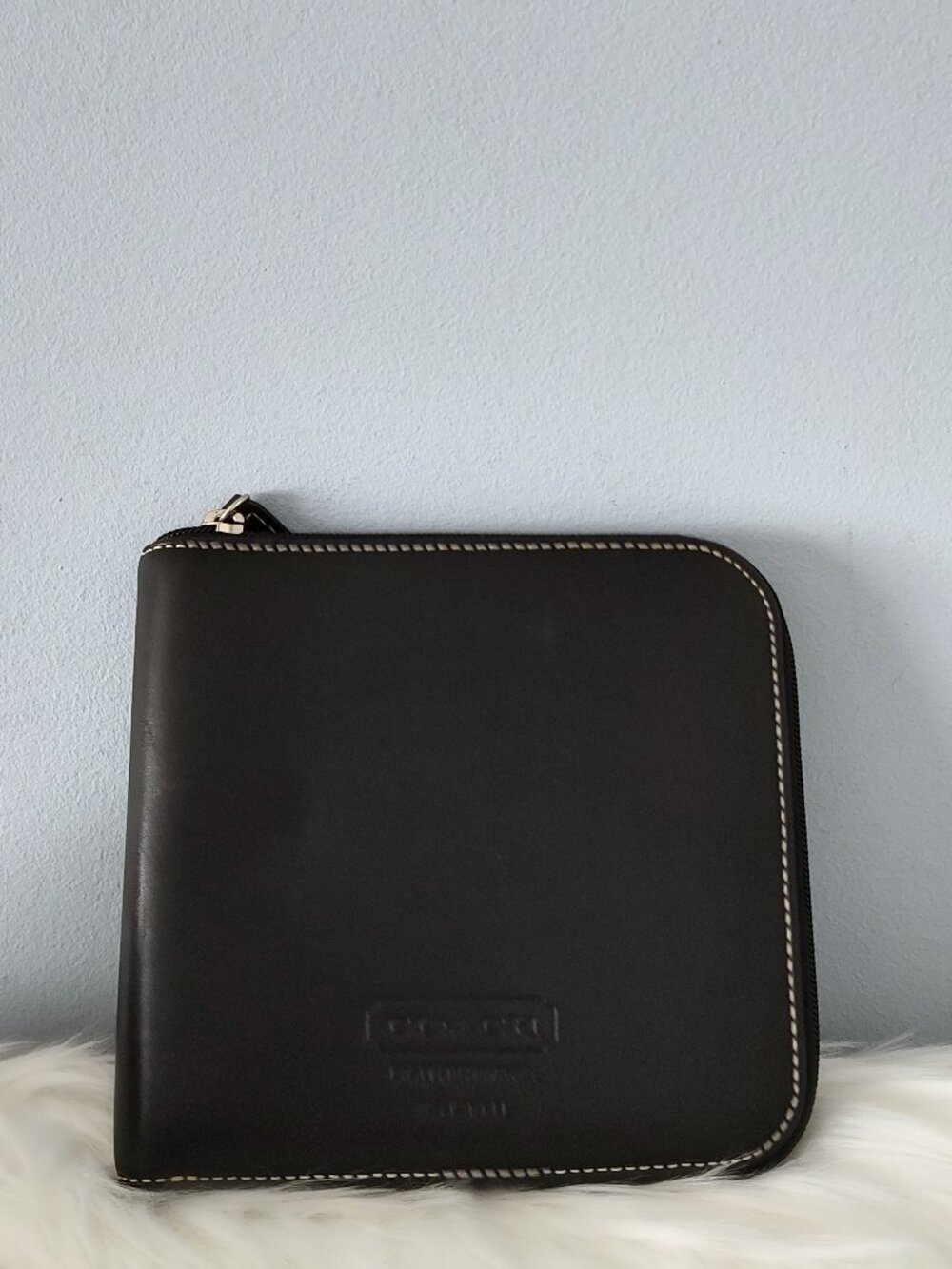 Coach vintage CD album case leather 90s Y2K EUC